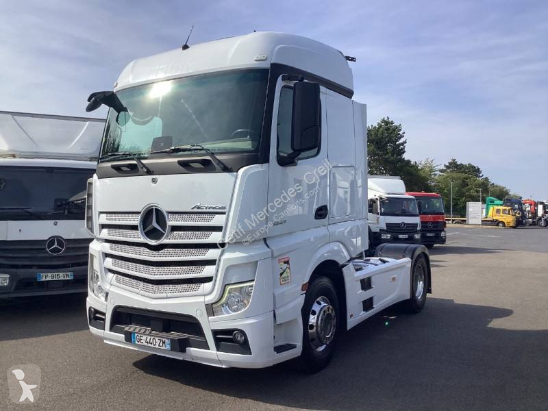 جرار Mercedes
