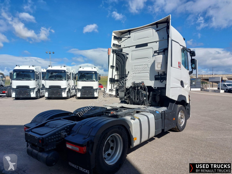 جرار Renault
