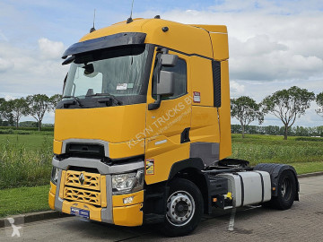 Tratores Renault