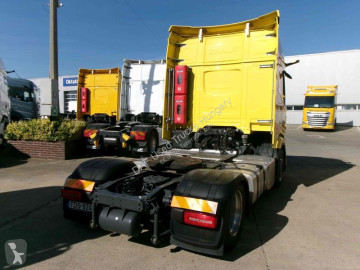 جرار DAF 480 XFn FT LOW DECK 4X2