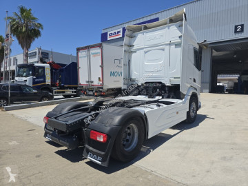 جرار DAF 480 XFn FT 4X2