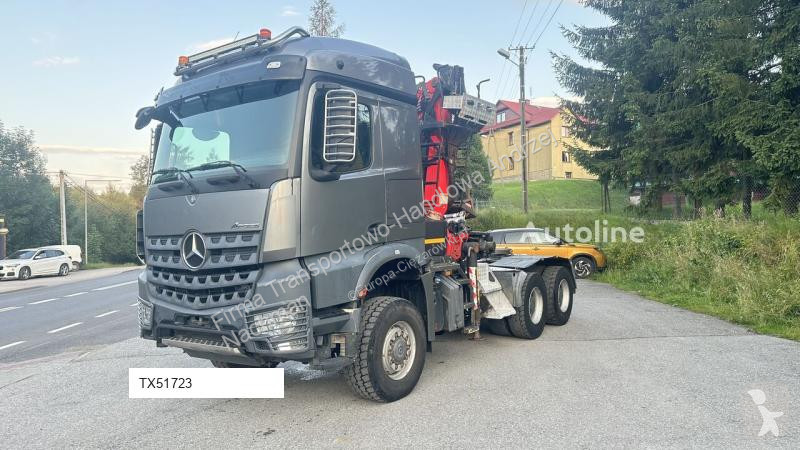 جرار Mercedes 3351