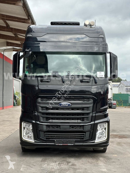 جرار Ford 500 4x2 Blatt-/Luft, Euro6e