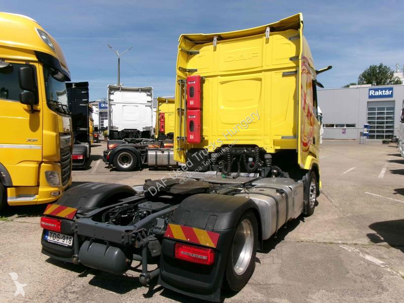 Trekker DAF XFn  FT LOW DECK 4X2