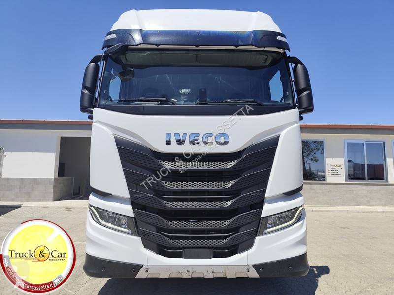 جرار Iveco