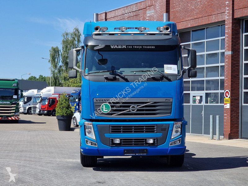 جرار Volvo 460 EEV - 6X2 - manual - stand clima...