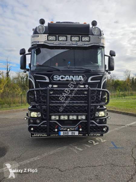 جرار Scania