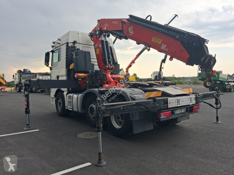 جرار MAN 480