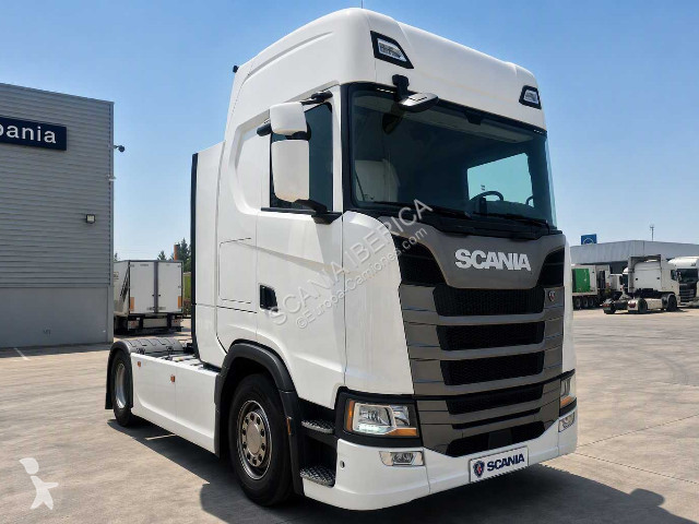 جرار Scania S 500 A4x2NA