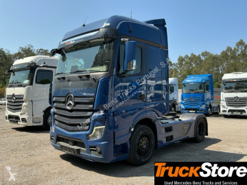 جرار Mercedes