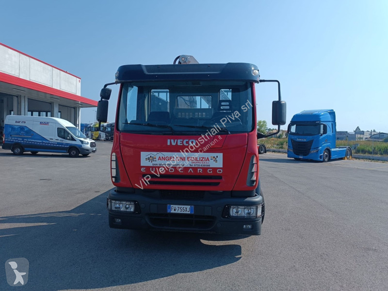 شاحنة Iveco 150 E 21