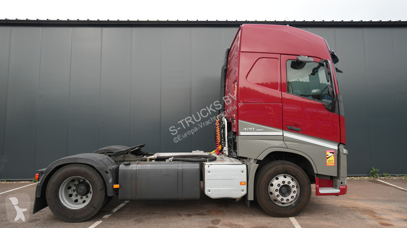 Trattore Stradale Volvo 420 ADR tractor unit