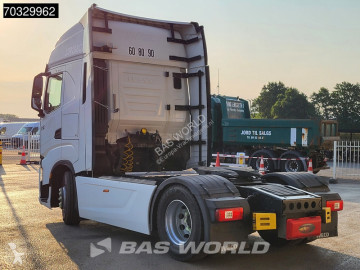 Влекач Iveco S-Way 480 4X2 New Tyres! Retarder Standklima Navi ACC