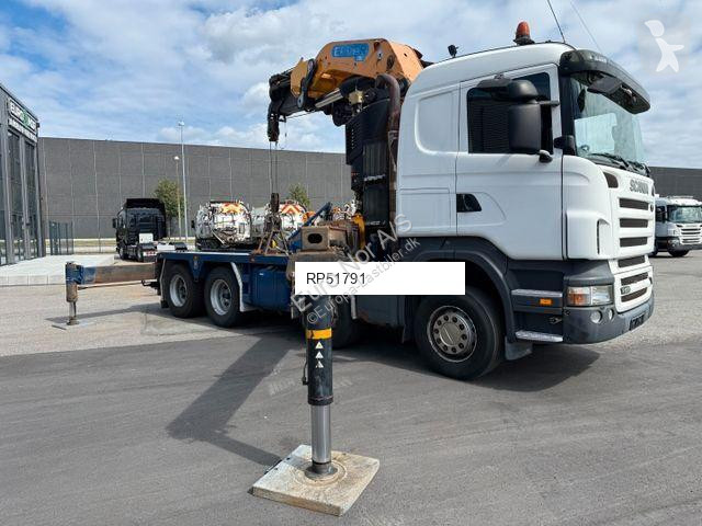 Влекач Scania 1355