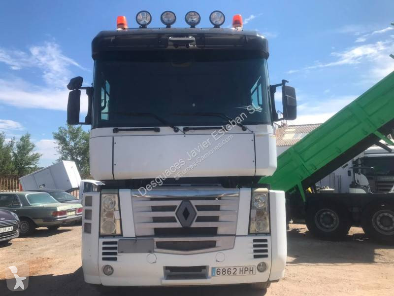 جرار Renault