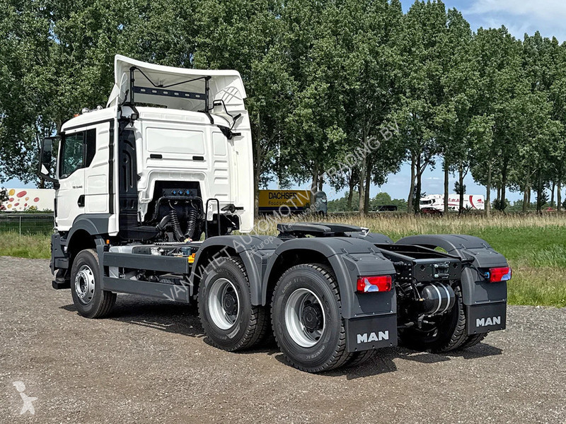 Traktor MAN 33.440 BB SA Premium Tractor Head...