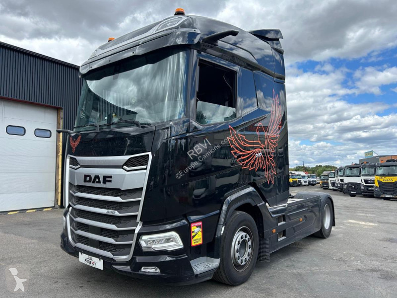 جرار DAF 530