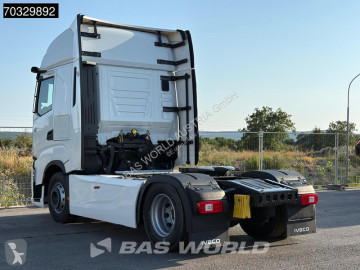 Влекач Iveco S-Way 460 4X2 NEW! 2xTanks HPEB Standklima ACC NAVI LED