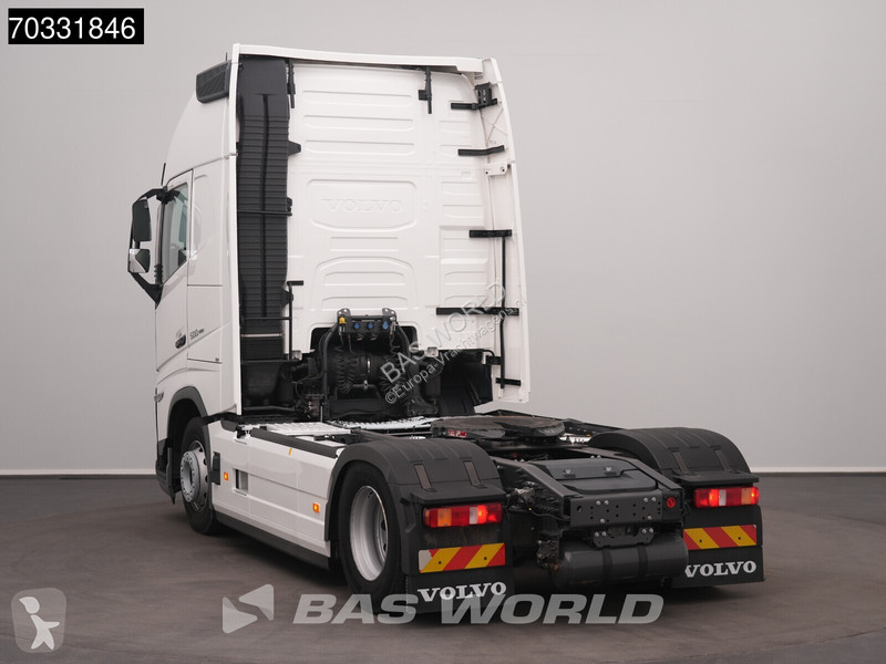 جرار Volvo 500 4X2 XL 2xTanks I-ParkCool ACC