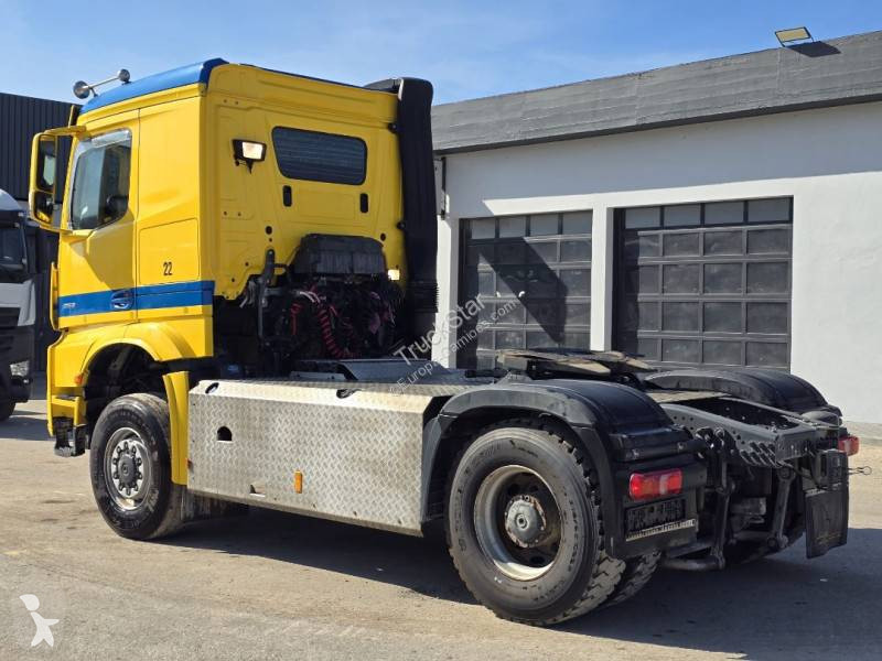 Mercedes  tractor unit