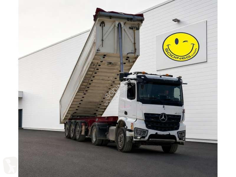 Trækker med sættevogn Mercedes  2053 + BENALU 3...