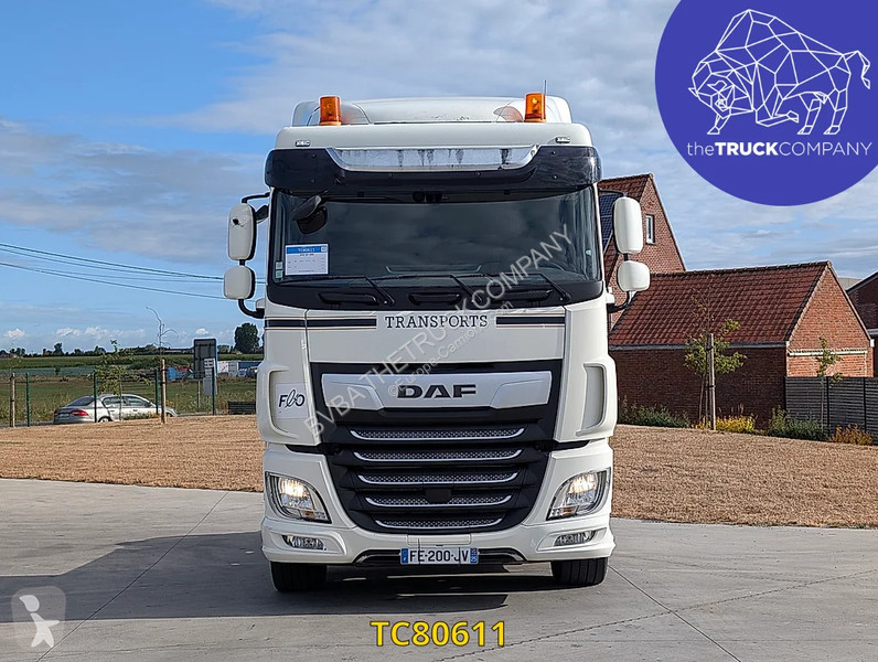 Nyergesvontató DAF 480