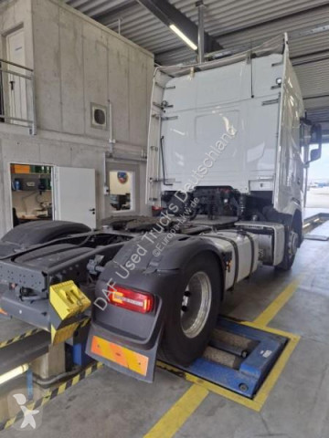 جرار DAF 480 XG FT 4X2