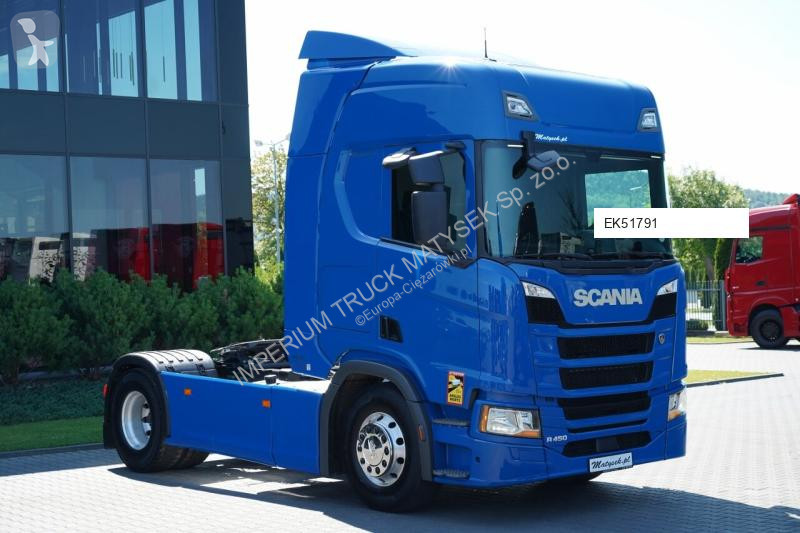 جرار Scania