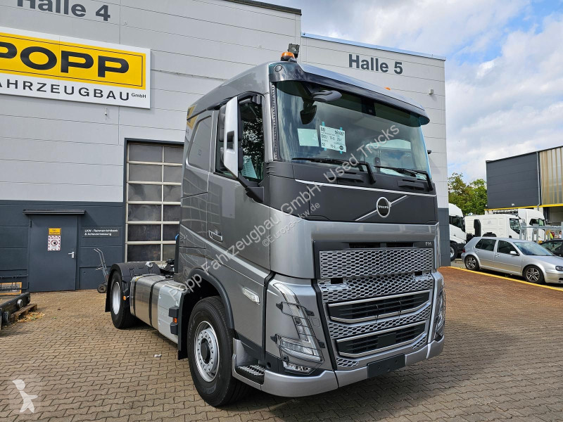 جرار Volvo 4x2 *X-Track, Hydraulik,1-Liege*
