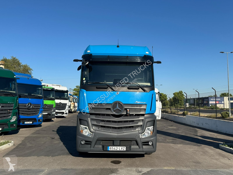 Tracteur Mercedes  Actros 1845 LS