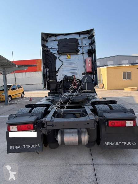 جرار Renault