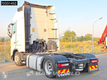 Traktor Volvo F6 FH 460 4X2 Globe Mega XL 2x Tanks Standklima