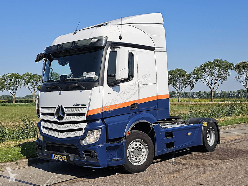 Traktor Mercedes ACTROS 1832 STR.SP. 230 NL-TRUCK