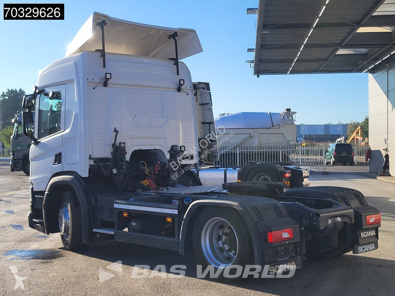 جرار Scania 360  4X2 Daycab Navi