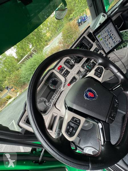 جرار Scania
