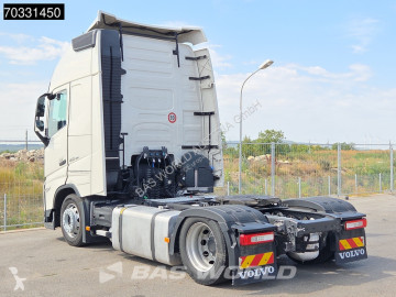 Traktor Volvo F6 FH 460 4X2 Globe Mega XL 2x Tanks Standklima