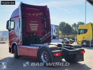 Влекач опасни товари / adr Iveco