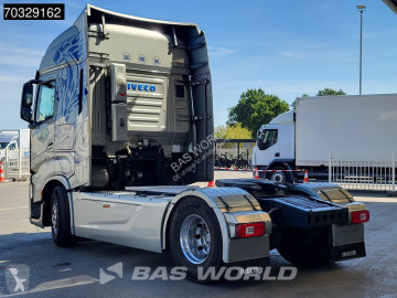 جرار Iveco