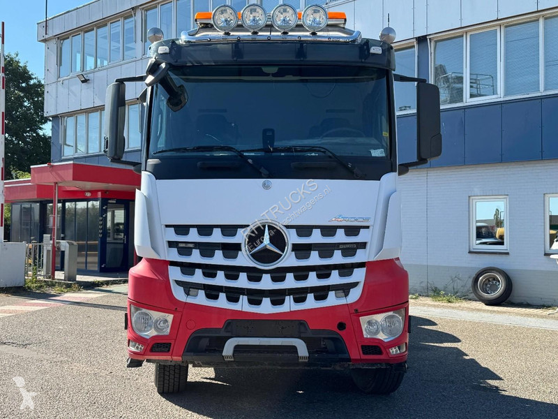 جرار Mercedes 3351 6X4 EURO 6