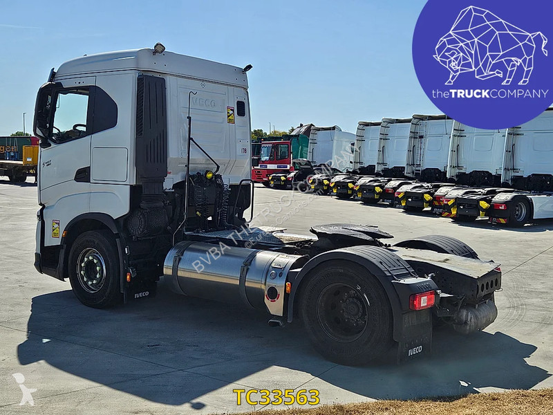 جرار Iveco S-Way 460