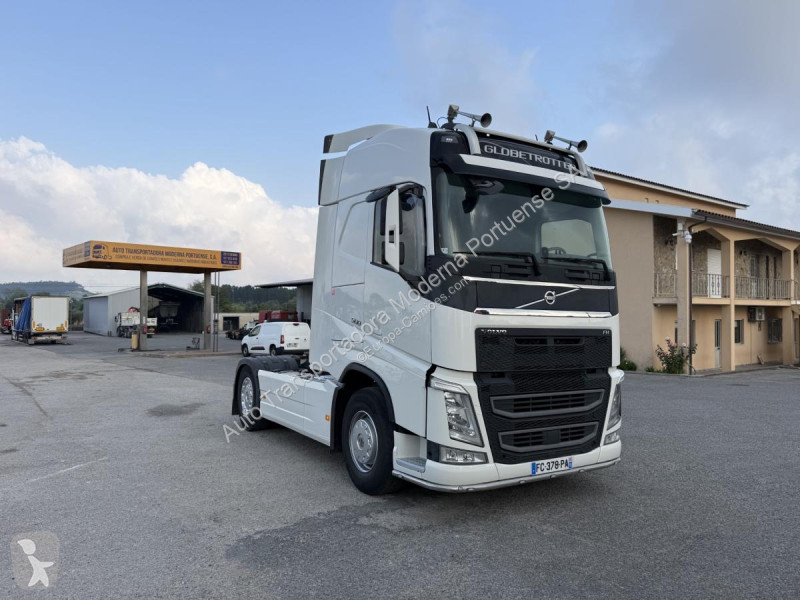 جرار Volvo 500