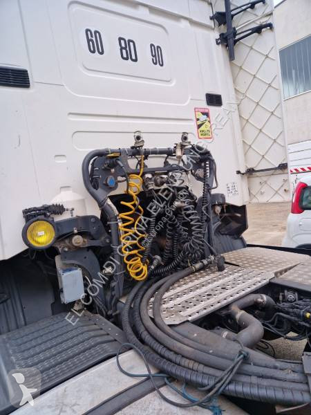 Cabeza tractora Scania