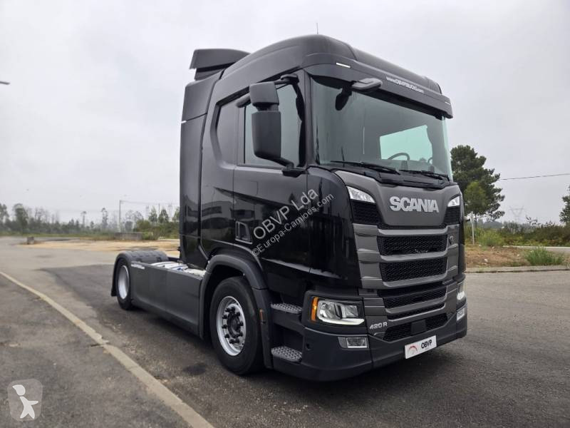 جرار Scania