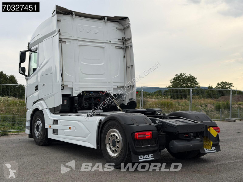 جرار DAF XG  4X2 TUV 03-2027 Retarder 2x Tanks...