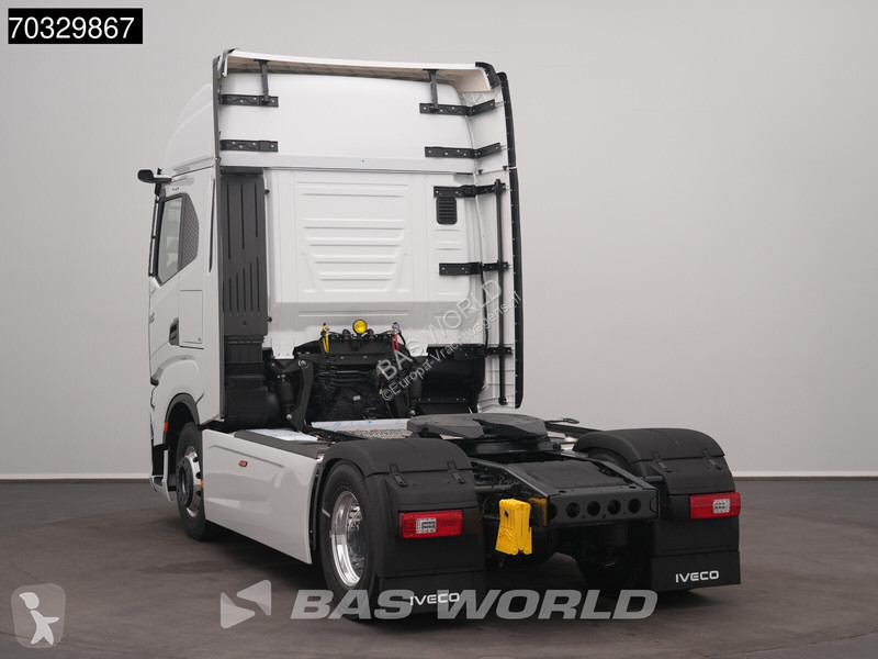 جرار Iveco S-Way 500 4X2 NEW! HPEB Parking...