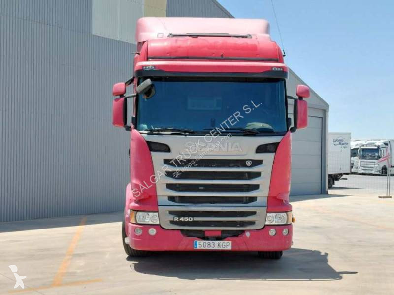 جرار Scania