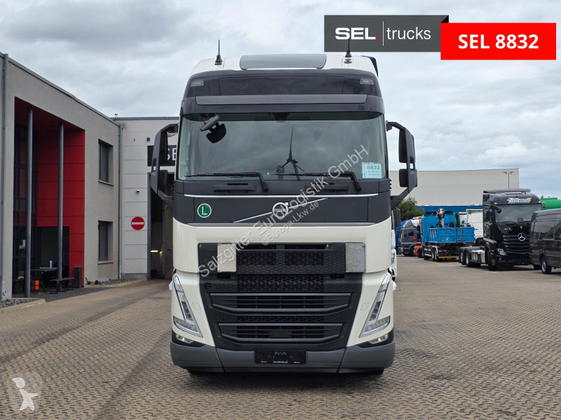 جرار Volvo 500 | 6E | Teilledersitze |...