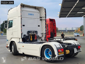 Влекач Scania