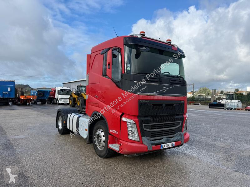 جرار Volvo 500