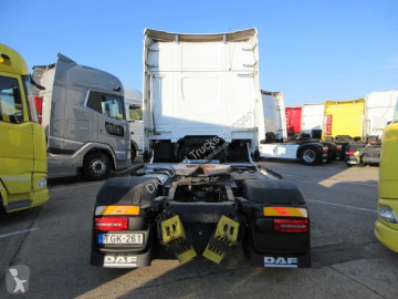 Влекач DAF